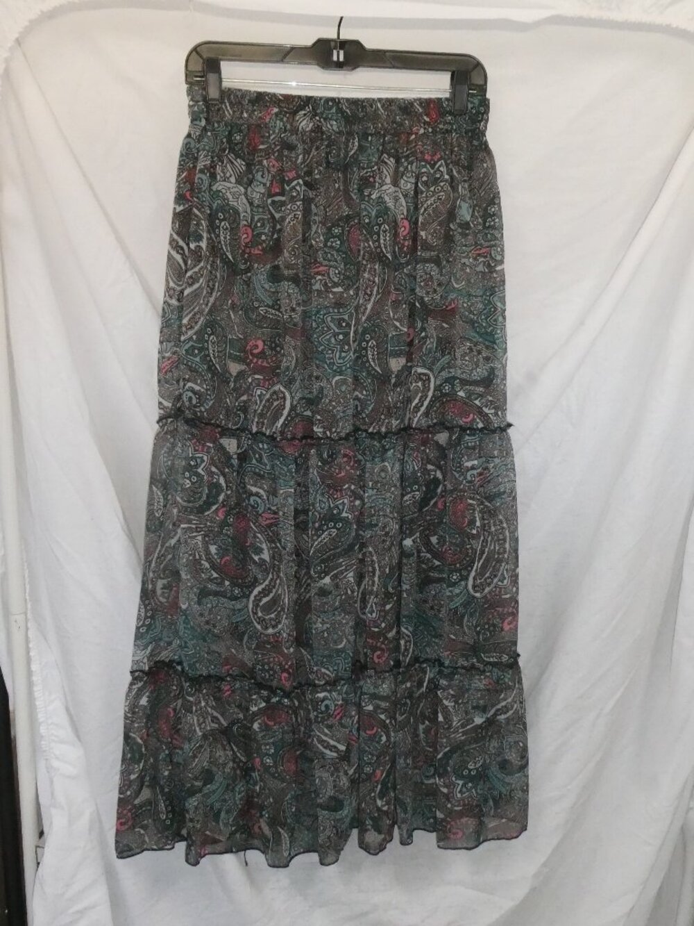 Good Times Paisley Sheer Full Skirt Size Small - NWT